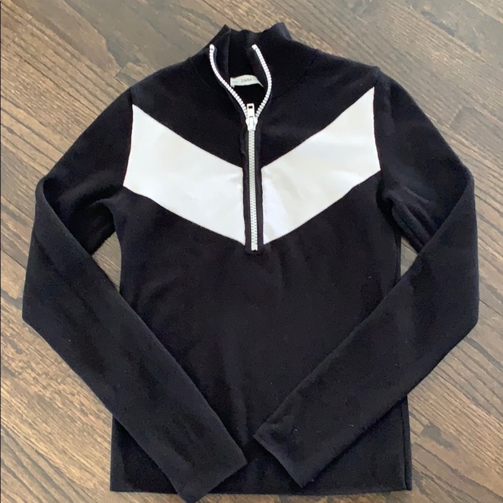 Zara women’s sweater- NWOT